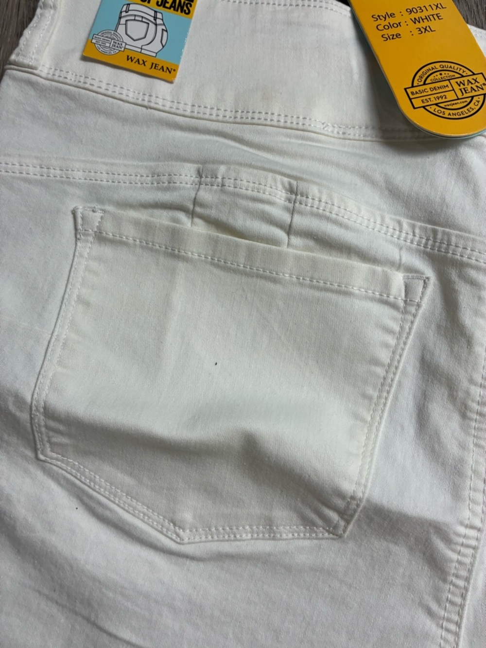 🛍️ Wax Jean High Rise Push Up White Denim Jeans (3XL) - Picture 10 of 11
